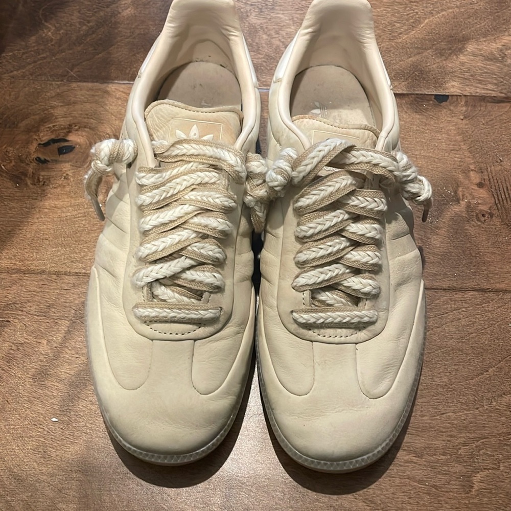 Adidas Samba worn once
